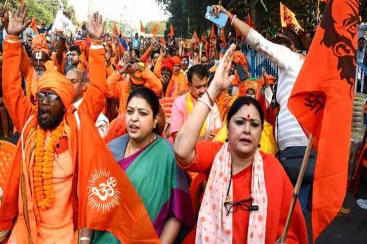 BJP leader takes charge of Kolkata's Mominpur Janmashtami festival, committee to have only Hindu members