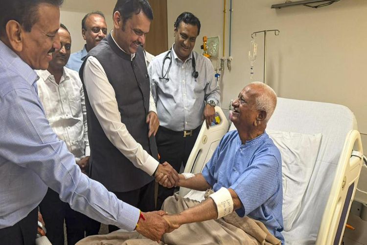 Anna Hazare's health improving, advised to stay in hospital for two more days: aide
