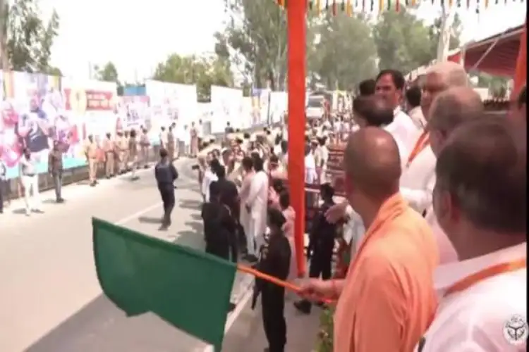 UP: CM Yogi distributes relief material to 1,000 flood-affected families in Farrukhabad, assures 
