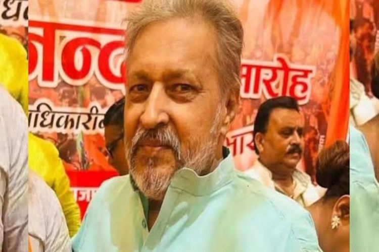 Uttar Pradesh: BJP MLA Anil Sharma cremated with state honours.