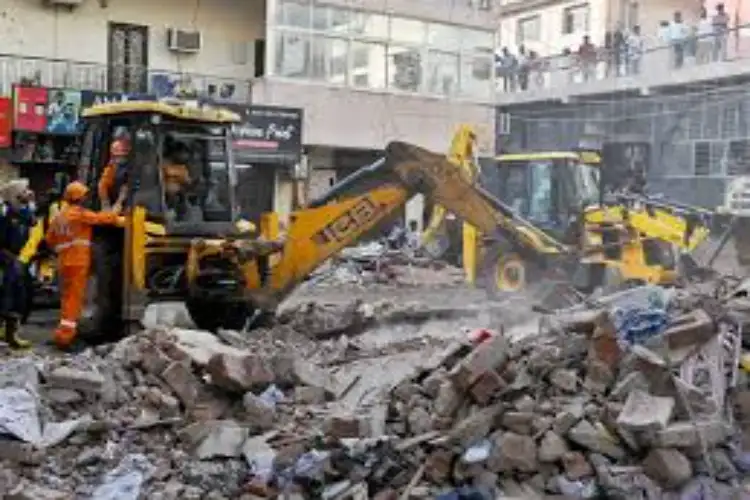 10 police teams formed to nab Satya Niketan building owner Hariram
