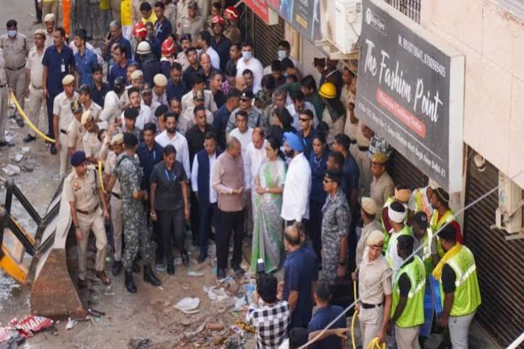 Satya Niketan building collapse: Death toll rises to seven