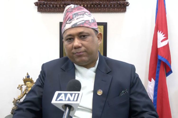 The central government should speak frankly to Nepal for a permanent solution to the floods: Lalu
