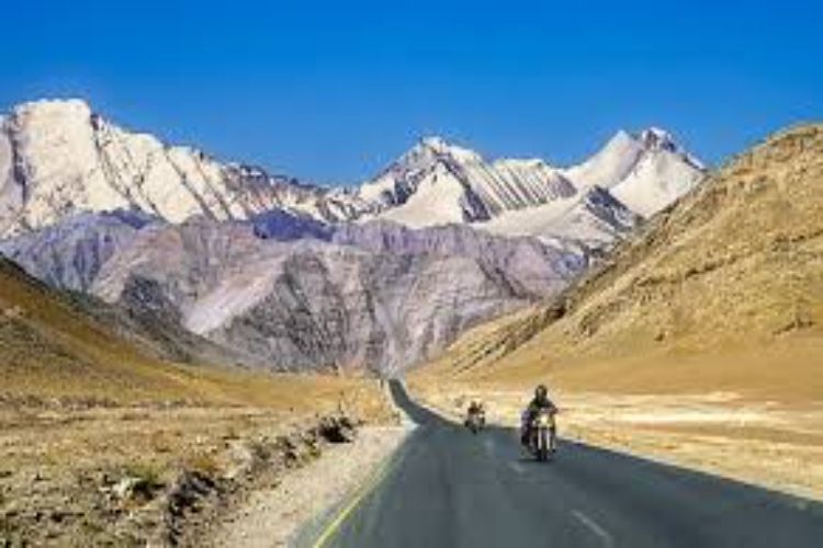 Ladakh sees 50% increase in tourist arrivals in eight months