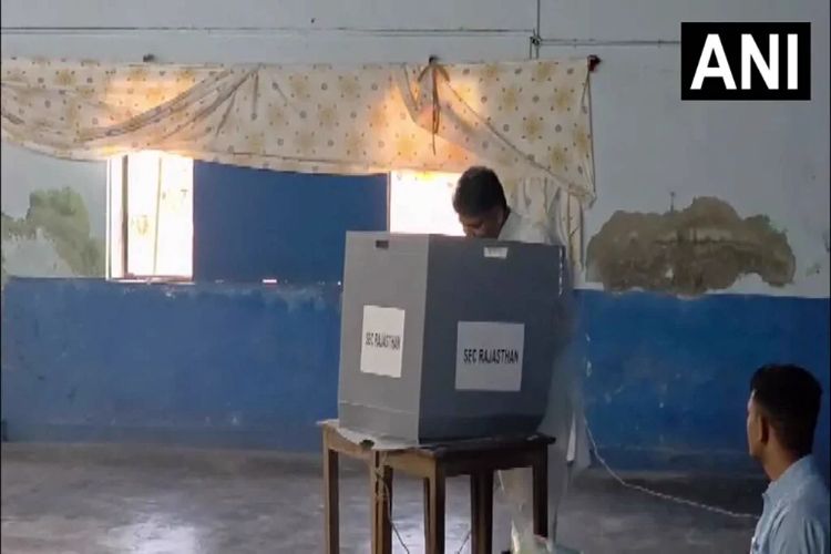 Rajasthan civic polls: Voting underway for the first phase