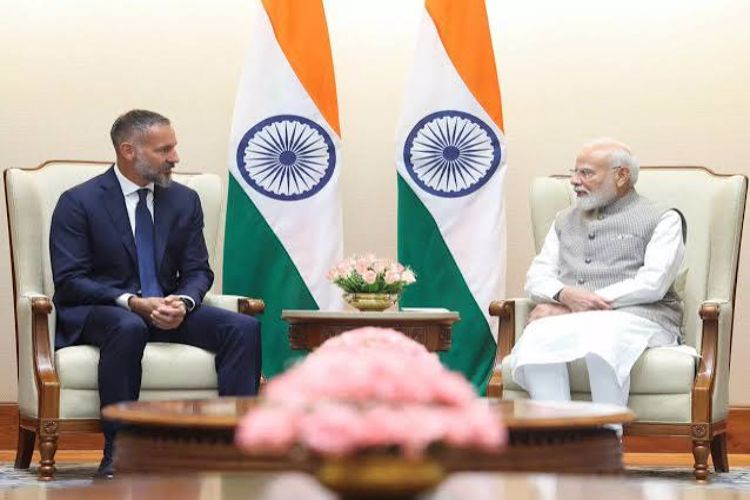 Prince Rahim Aga Khan V meets Prime Minister Modi