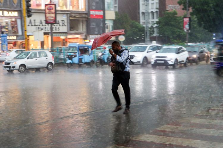 Light rain likely in Delhi