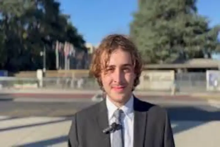 Oxford student highlights India’s holistic education approach, praises Akshar Foundation model