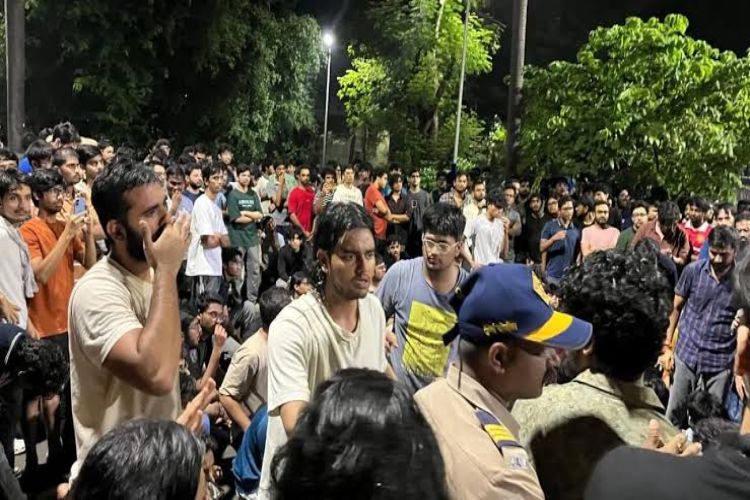 IIT Bombay student commits suicide after being caught cheating during exam