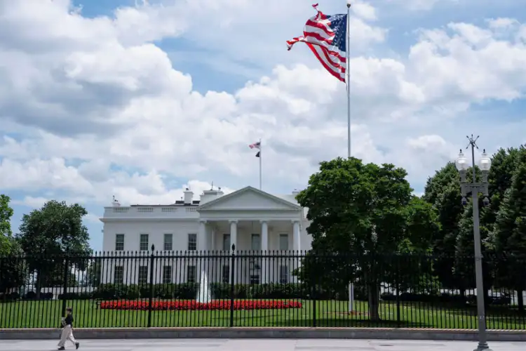White House removes CNN from TV Pool amid Trump’s feud with media
