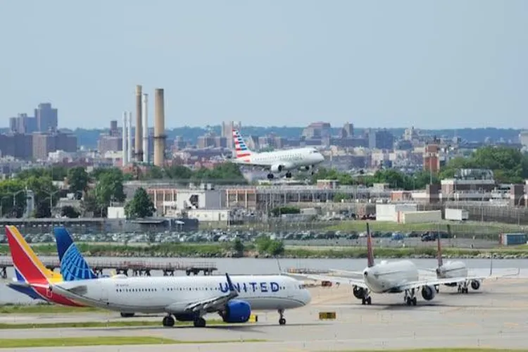 Flights affected; ground stops at several airports, including JFK and Newark.