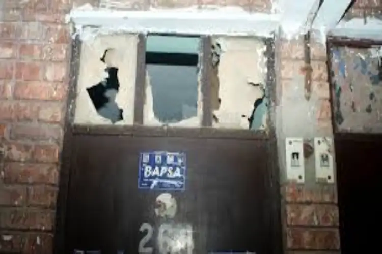 Delhi: JNU student alleges harassment by two youths near Tapti Hostel; police take preventive action