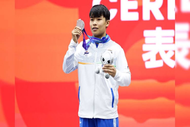 Roshibina ignores Divyanshi's allegations, says selection decision is correct