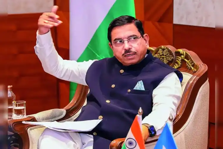 Green hydrogen, ammonia prices signal India moving towards global competitiveness: Pralhad Joshi