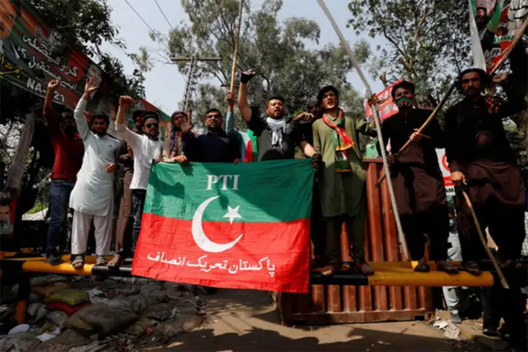 Pakistan Tehreek-i-Insaf protest postponement to double security cost in Islamabad: Report 