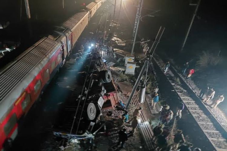 merely because the deceased passenger did not have a ticket: Court