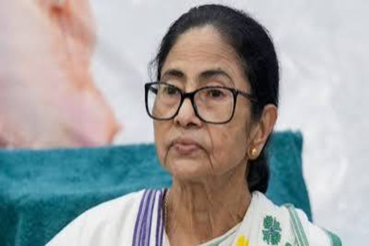 Party leaders have been 'put under house arrest': Mamata Banerjee