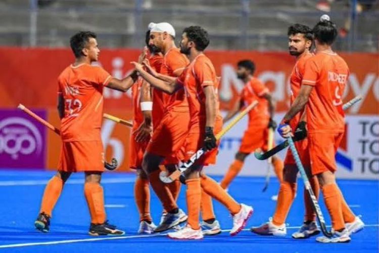 India beat Japan 2-0 to enter the semi-finals of the men's hockey event at the Asian Games.
