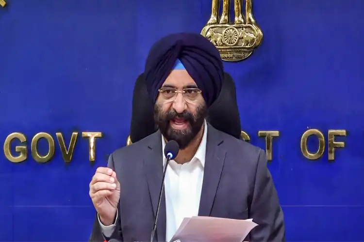Delhi to intensify 'No PUCC, No Fuel' policy, plans fortnightly deep cleaning of roads: Delhi Minister Sirsa