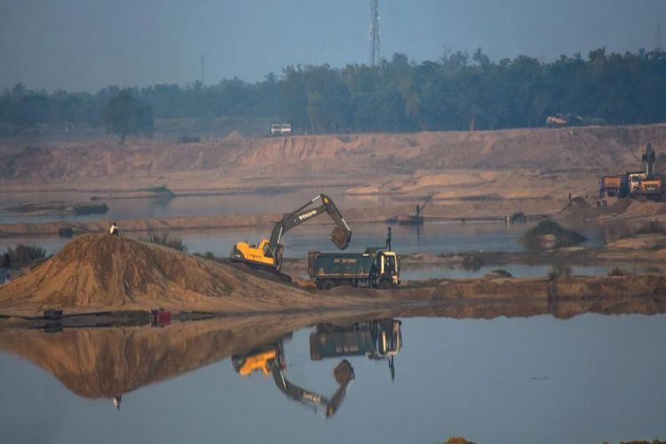 CAG exposes serious deficiencies in Odisha's DMF funds meant for mining-affected areas