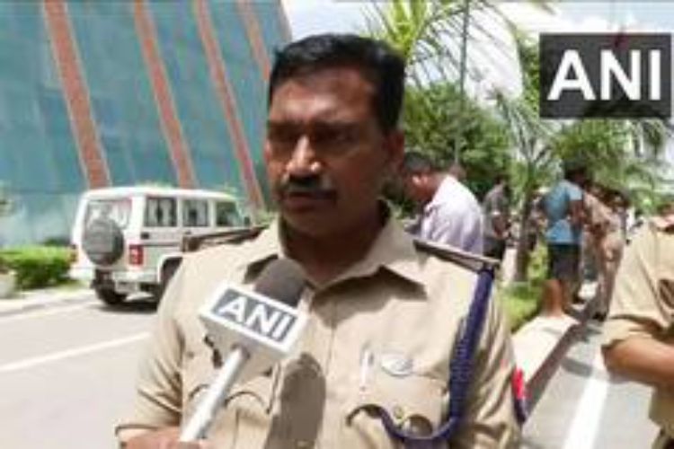 Case filed against Principal and Chairman in Greater Noida accountant's suicide case
