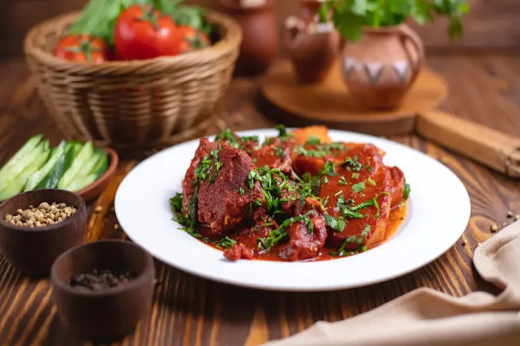 Do you eat red meat regularly? Find out how much the risk of cancer can increase.