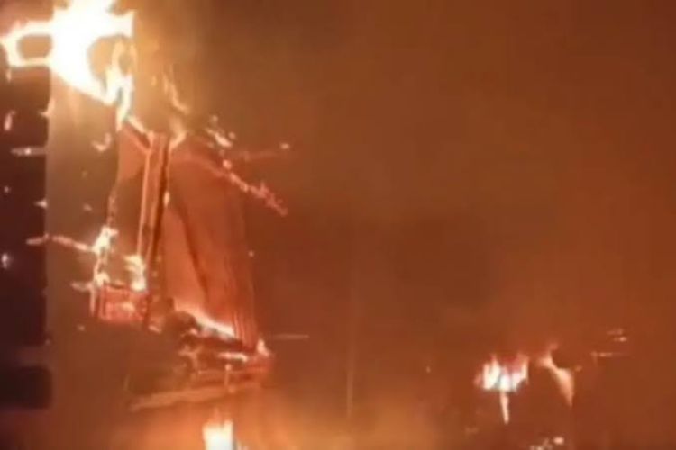 Eight houses gutted in a fire in Jammu and Kashmir's Kishtwar