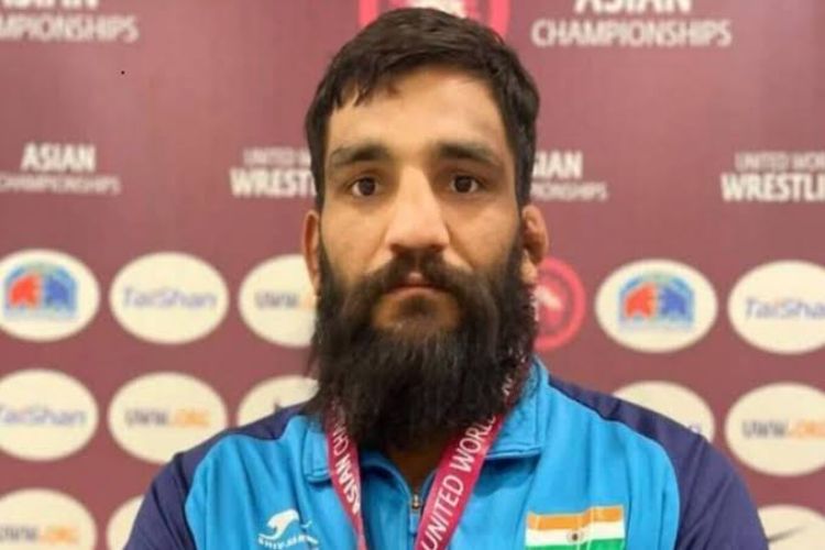 Asian Games Wrestling: Sunil to fight for bronze, Nisha Dahiya loses in first round