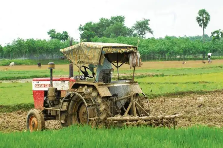 India auto sales gain momentum in September but tractors lag: Jefferies