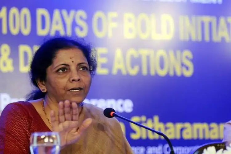 UPI MDR row: CAIT-led delegation meets Finance Minister Sitharaman, protest withdrawn