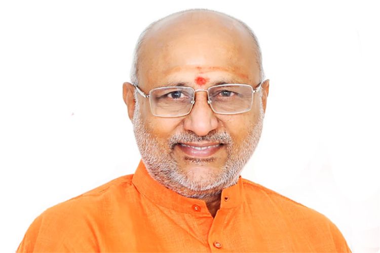 'Brave son of India': Vice President lauds Captain Machhar's courage