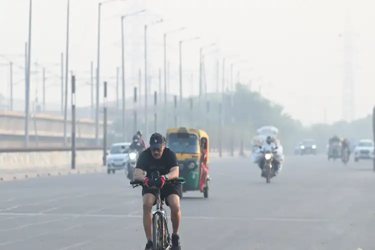 Delhi mandates 'no PUCC, no fuel' rule to curb winter air pollution