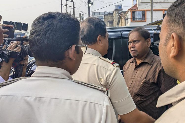  AJUP's Humayun Kabir detained in Rajnagar after heated argument with police
