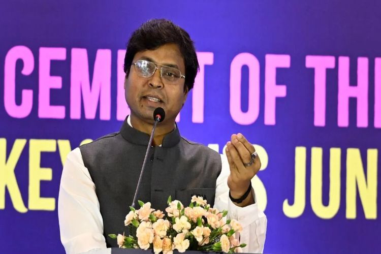 Sports Ministry forms seven-member committee to save Hockey India League
