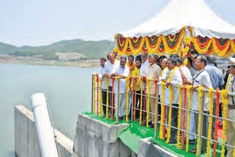 Naidu demands permanent withdrawal of 'stop work' order on Polavaram project
