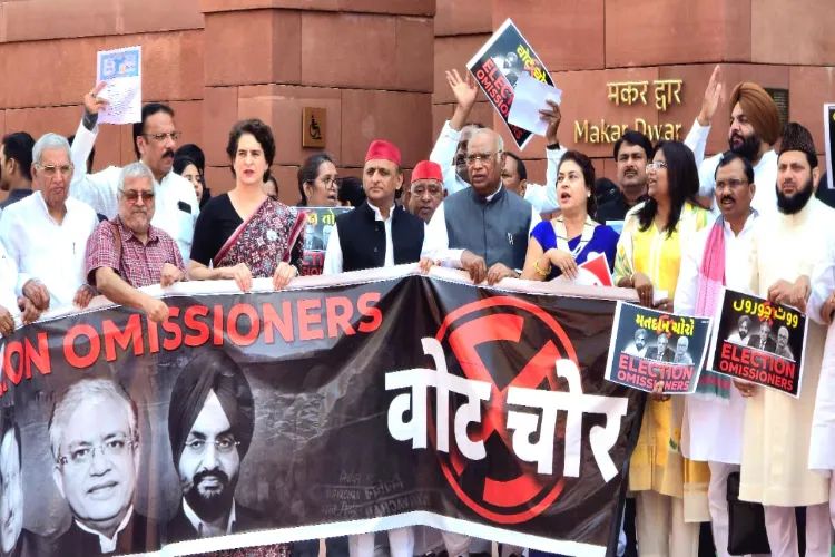 'India' alliance MPs to meet at Constitution House, likely to march against 'vote theft'