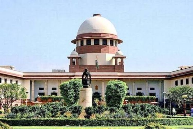 SC refuses to hear plea seeking CBI probe into allegations of ticket selling in elections