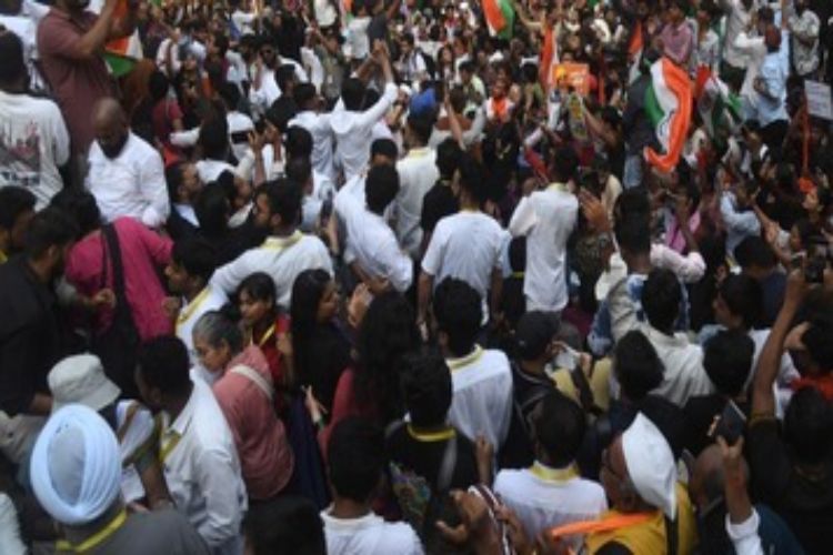 AISA and RYA protest in Patna demanding the resignation of the Chief Election Commissioner