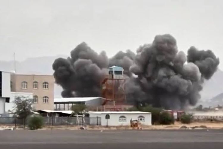 Airstrikes hit Houthi-controlled areas in Yemen