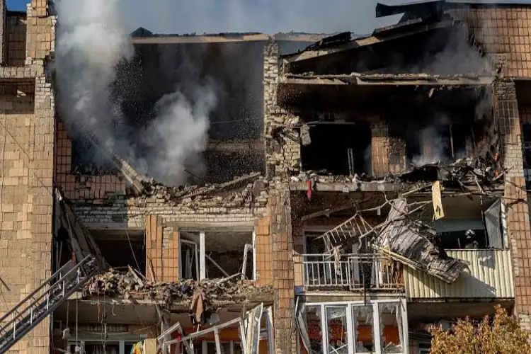Russia strikes Ukraine’s energy infrastructure despite 