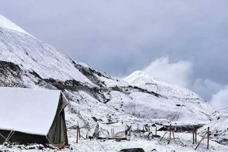 Fresh snowfall blankets Jammu and Kashmir's Gurez, Tulail mountain landscapes