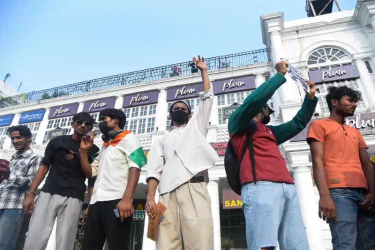 Delhi HC to hear plea seeking halt to CJP protest at Connaught Place; vendor cites livelihood concerns