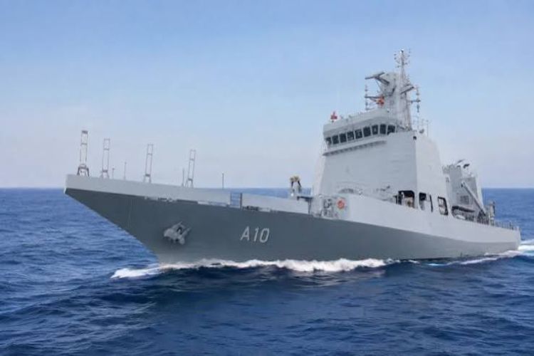 Indigenously built multi-role vessel 'Sampark' inducted into Navy