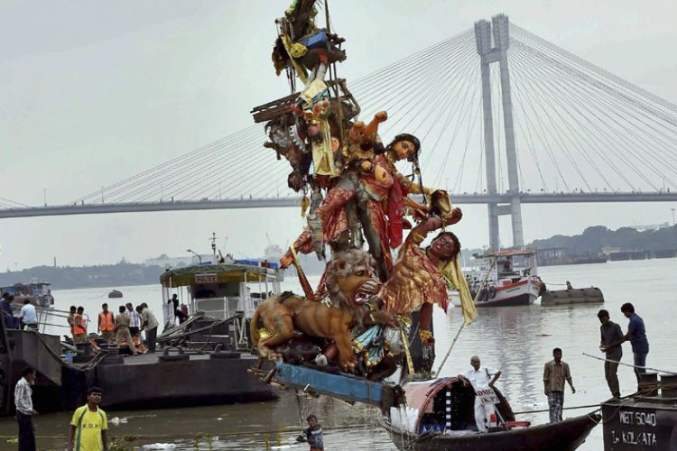 18 IPS officers appointed to monitor Durga idol immersion in four Bengal cities