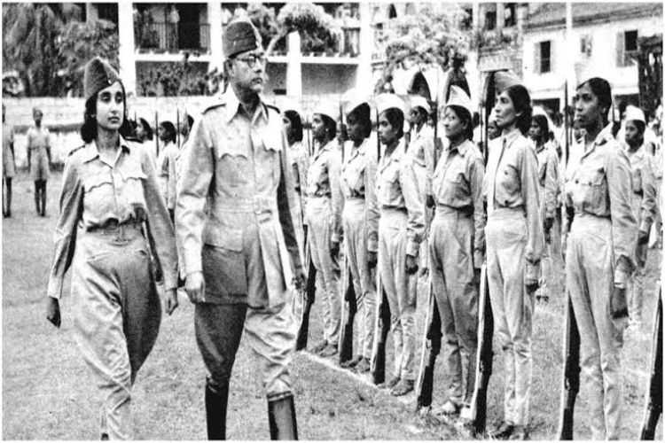 October 21: Subhash Chandra Bose formed an alternative government called 'Arzi Hukumat-e Azad Hind'.