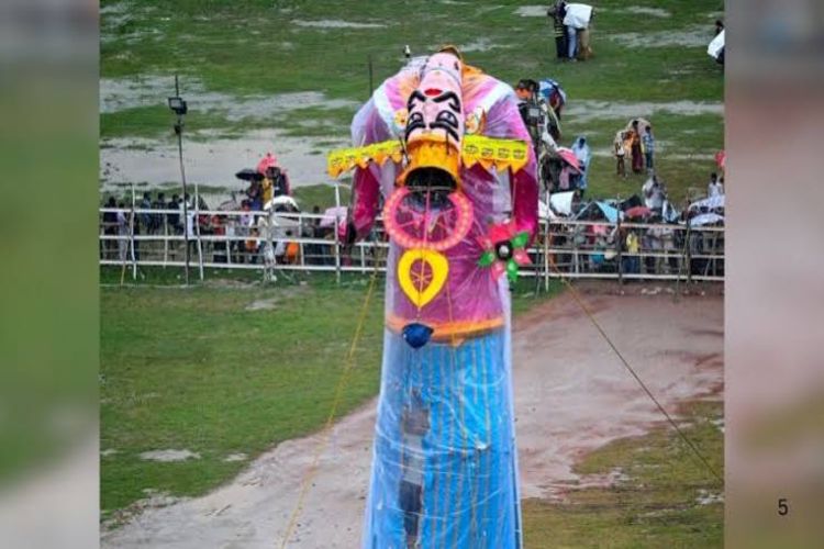 Four women fainted amid massive crowd at Ravana Dahan event in Patna