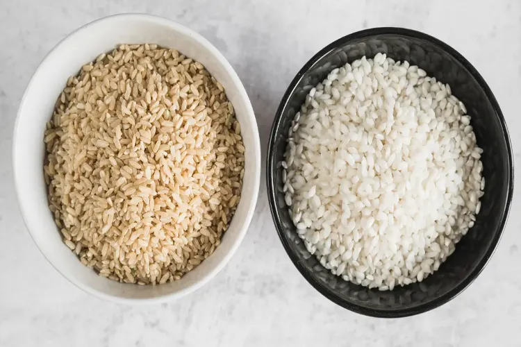 For patients with diabetes, which is more beneficial: white rice or red rice?