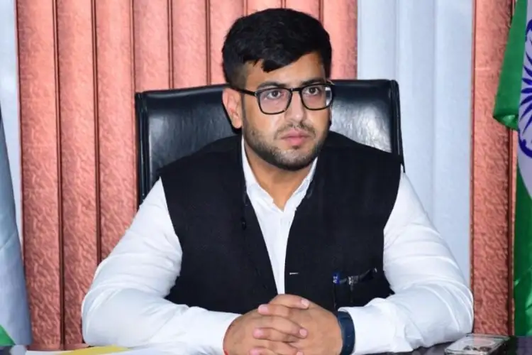 JK: Rajouri DC holds block diwas in border village of Bhawani; hears public grievances, reviews govt schemes
