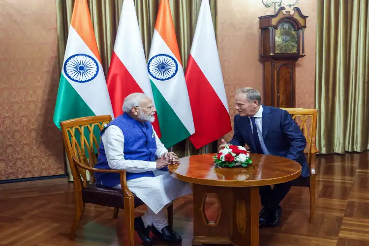 PM Modi, Polish PM Donald Tusk hold delegation-level talks at Hyderabad House