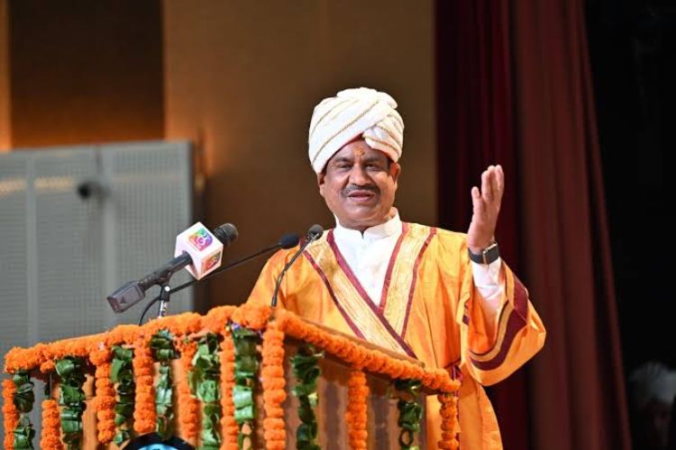 Democracy is strong in India, the world can benefit from it: Birla